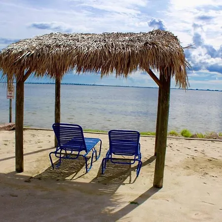 Paradise Beach Sailport Resort Condo Tampa Exterior photo